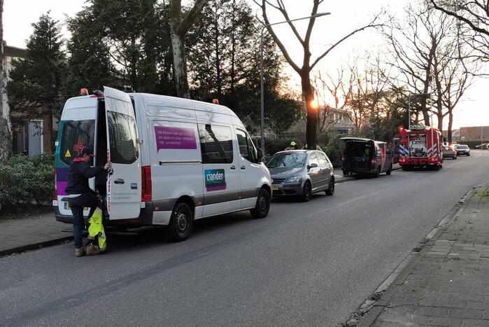 Brandweer verricht metingen bij gaslekkage