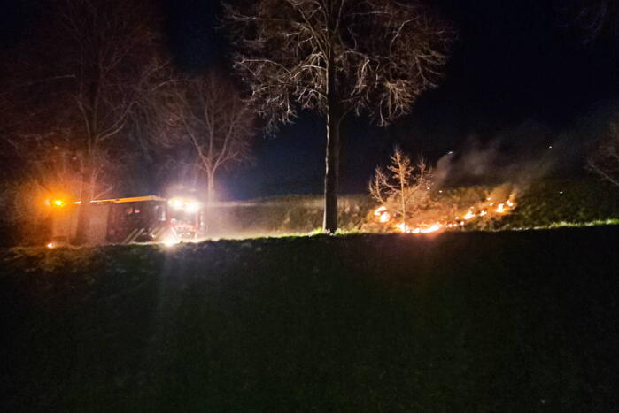 Buitenbrand in berm