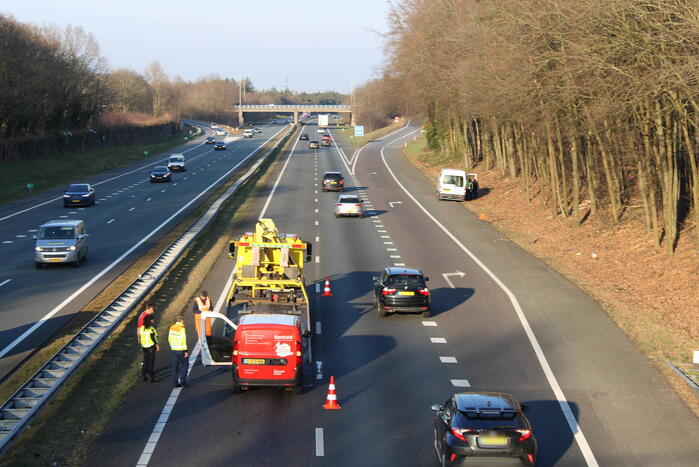 Taxi en bestelbus betrokken bij kop-staart botsing