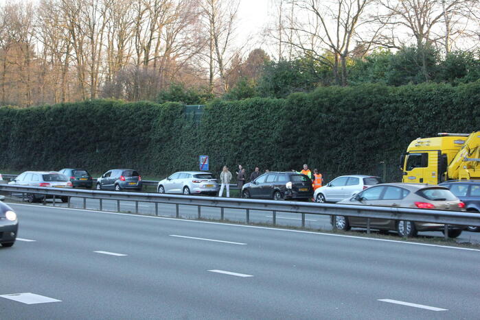 Vijf auto's betrokken bij ongeval op snelweg