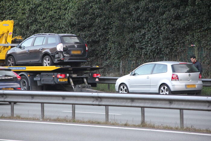 Vijf auto's betrokken bij ongeval op snelweg