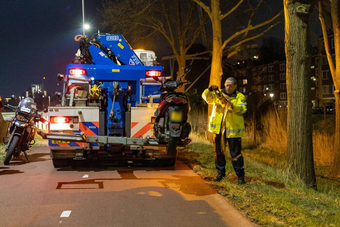 Politie treft gestolen scooter aan