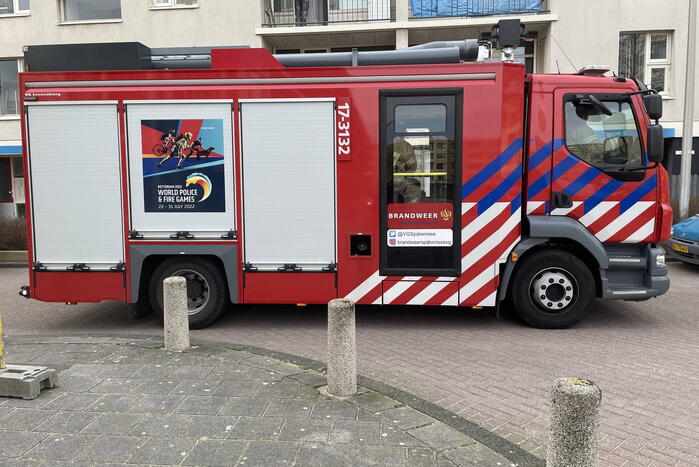 Brand op tweede verdieping van portiekflat