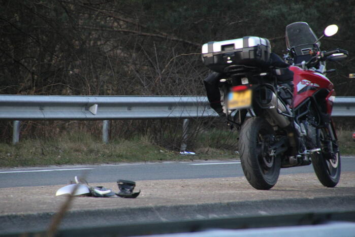 Motorrijders met elkaar in botsing