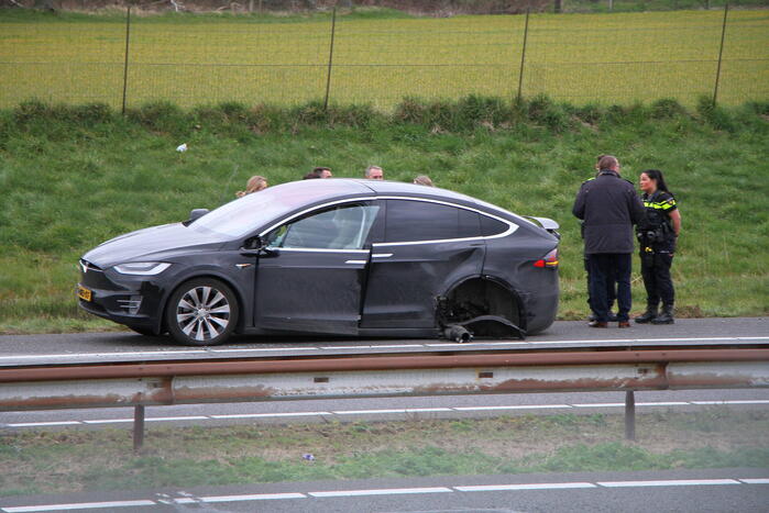 Schade aan Tesla door ongeval