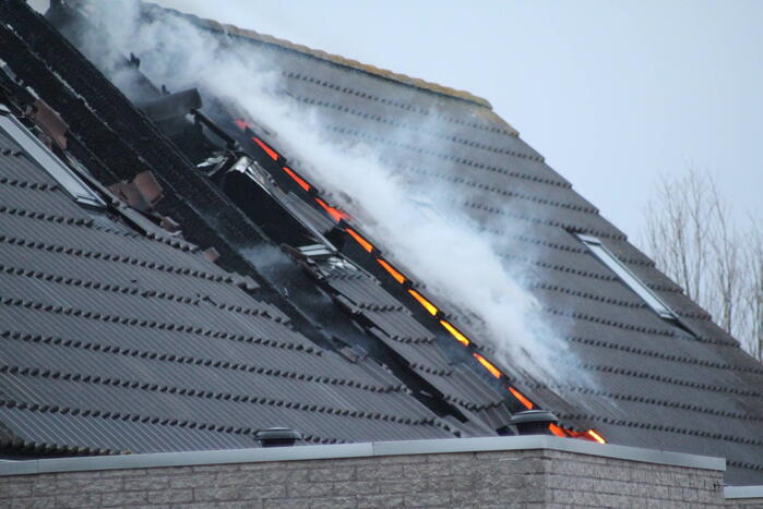 Meerdere woningen onbewoonbaar vanwege brand
