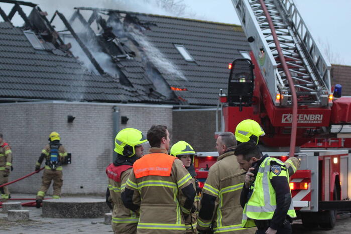 Meerdere woningen onbewoonbaar vanwege brand