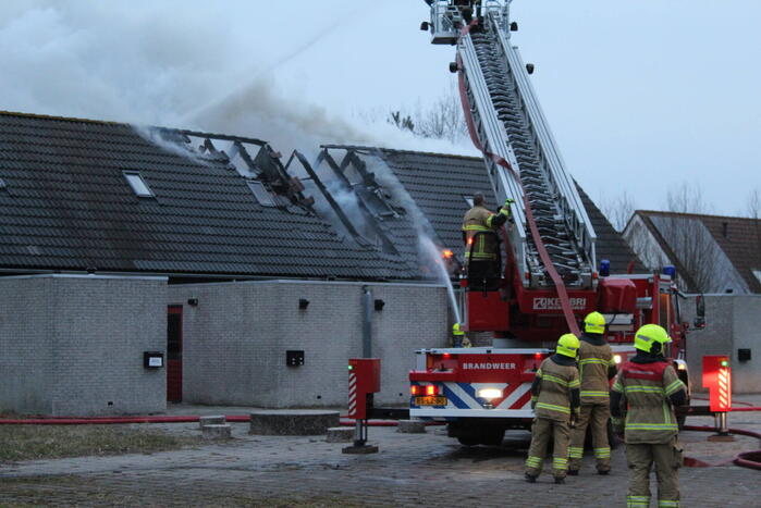 Meerdere woningen onbewoonbaar vanwege brand