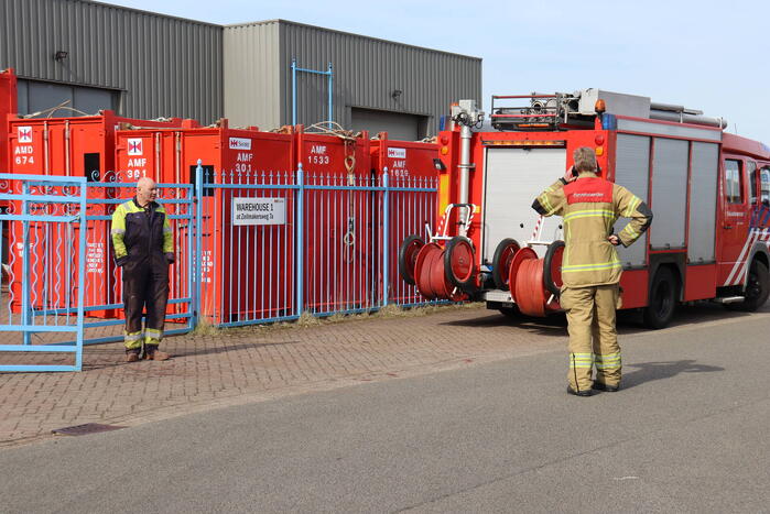Onderzoek naar vreemde lucht in meerdere panden