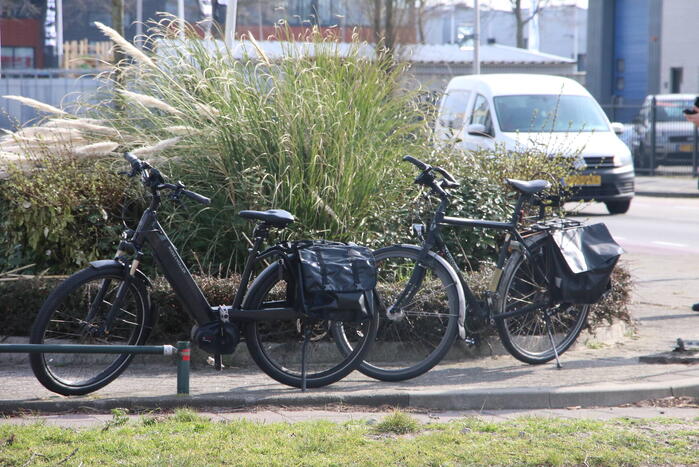 Fietser gewond bij botsing met auto