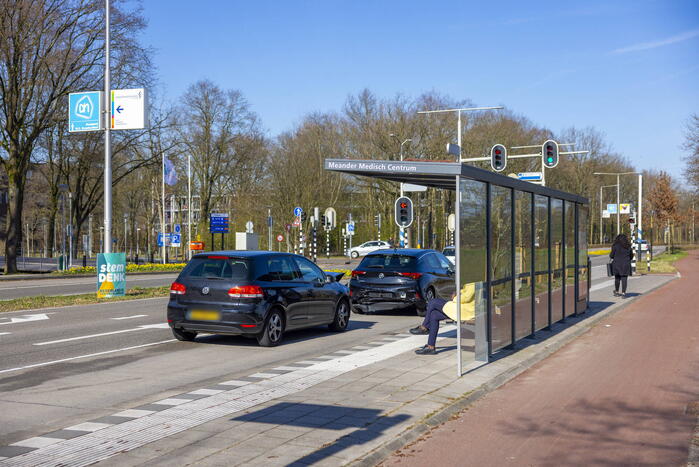 Kop-staart botsing voor Meander ziekenhuis