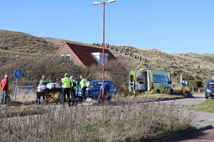 Fietser gewond bij botsing met auto