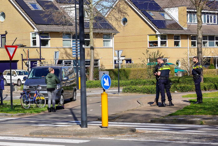 Aanrijding op rotonde in Nieuwland