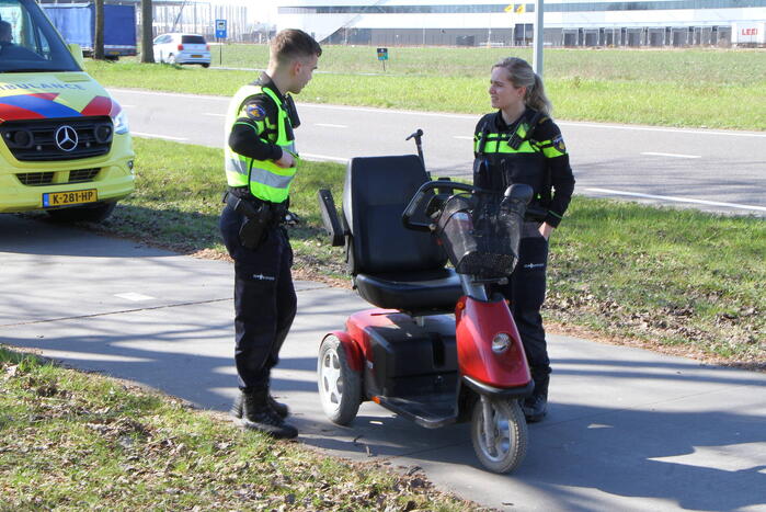 Persoon op scootmobiel gewond bij botsing met fietser