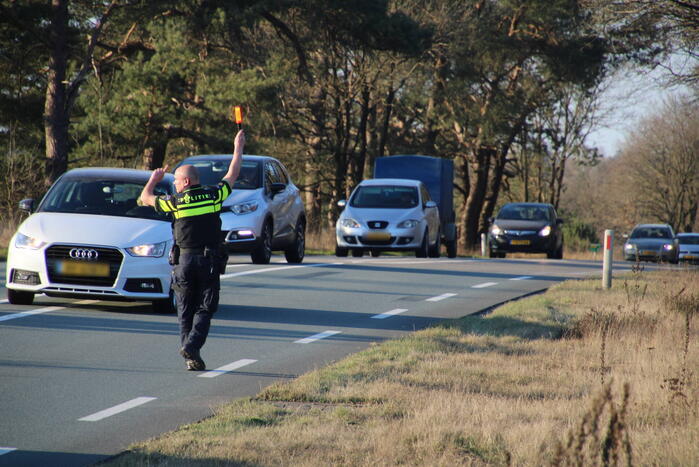 Auto's botsen nabij Ecoduct Treeker Wissel