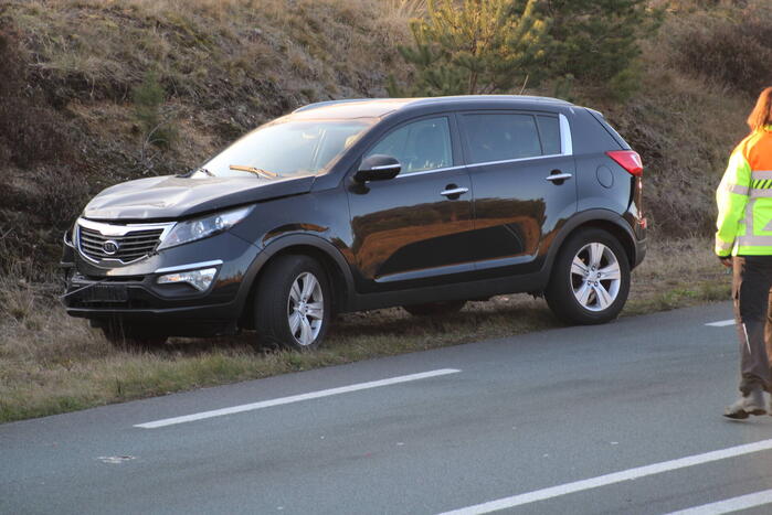 Auto's botsen nabij Ecoduct Treeker Wissel