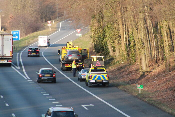 Kop-staart botsing op snelweg