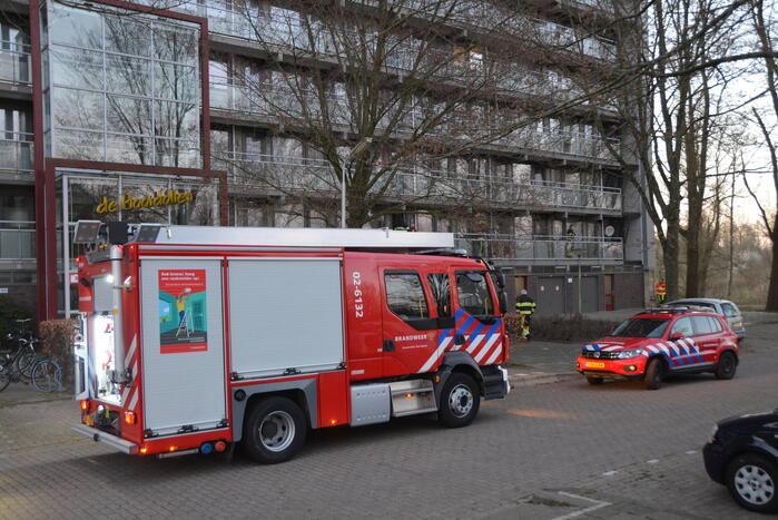 Flatwoning geventileerd na brand