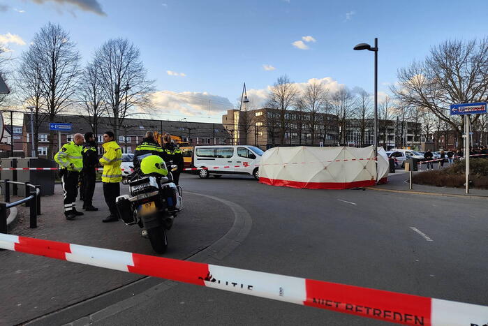 Bestuurster rijdt door na ernstige aanrijding