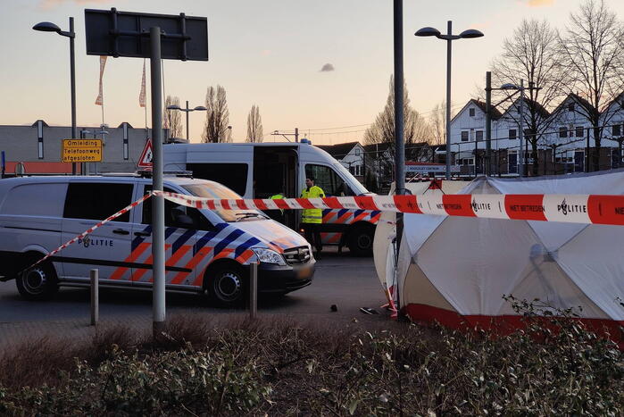 Bestuurster rijdt door na ernstige aanrijding