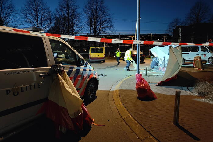 Bestuurster rijdt door na ernstige aanrijding