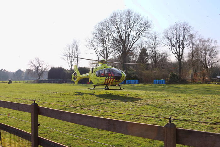 Persoon ernstig gewond na ongeluk