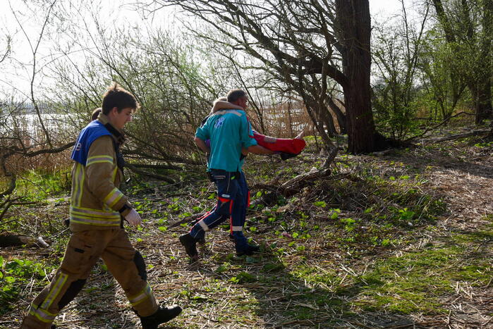 Jongeman breekt enkel tijdens ongeval met wakeboard