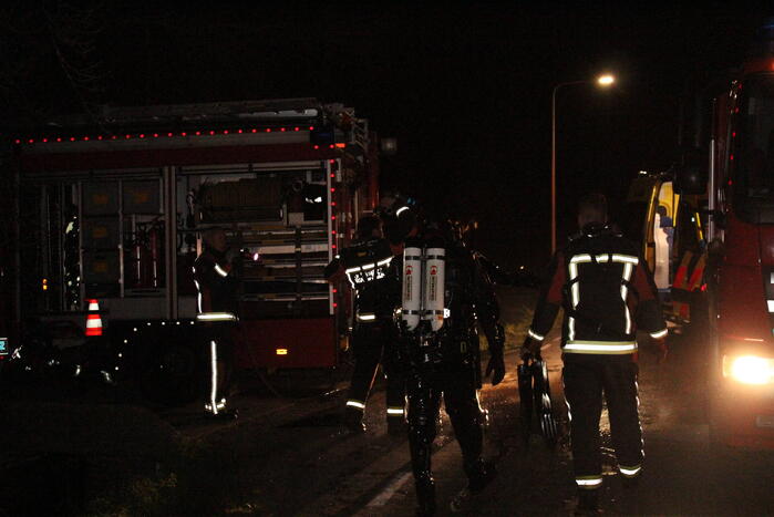 Meerdere gewonden nadat auto te water raakt