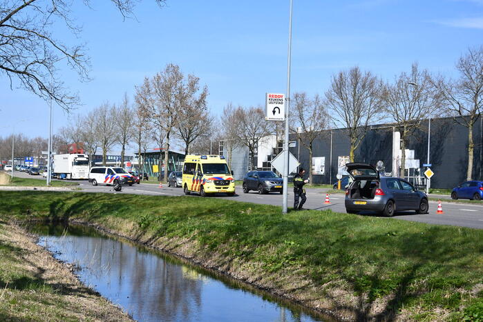 Veel schade bij ongeval tussen twee auto's