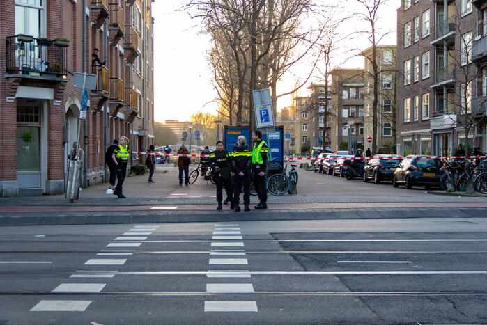Straat afgezet na schietpartij