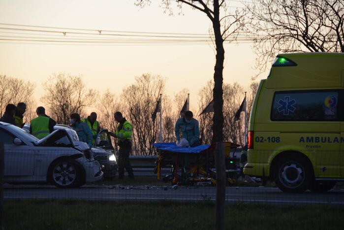 Negen gewonden bij forse kop-staartbotsing