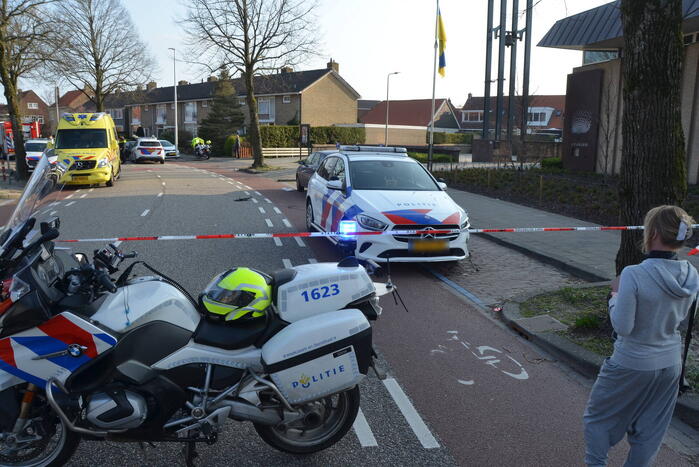 Politie ramt auto na achtervolging