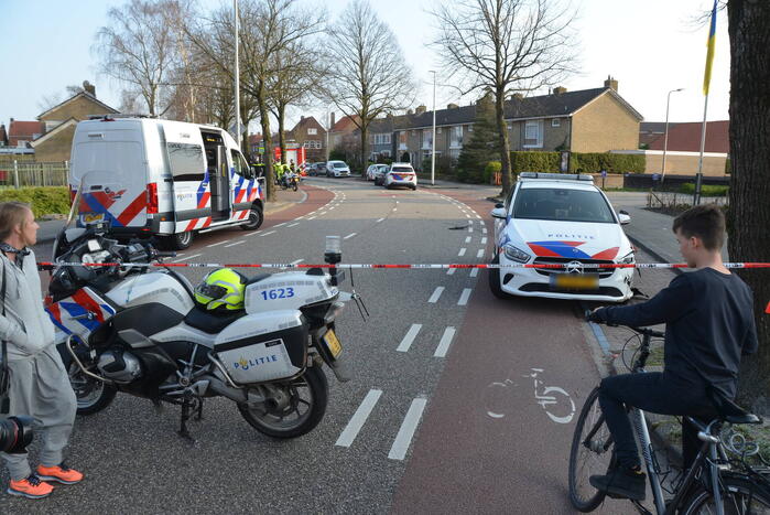 Politie ramt auto na achtervolging
