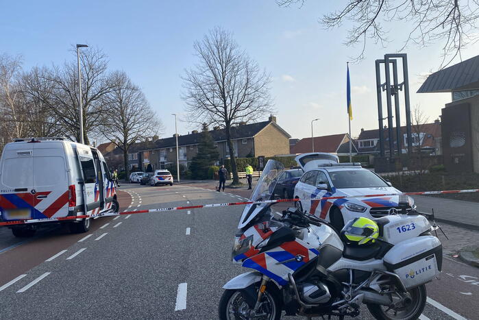 Politie ramt auto na achtervolging