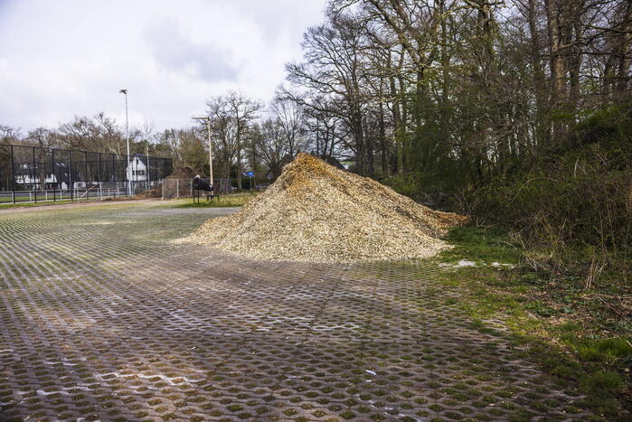 Opnieuw broei in houtsnippers op parkeerplaats Birkhoven