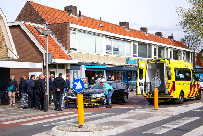 Vrouw gewond bij mogelijke aanrijding