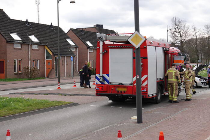 Automobiliste gewond bij aanrijding met andere auto