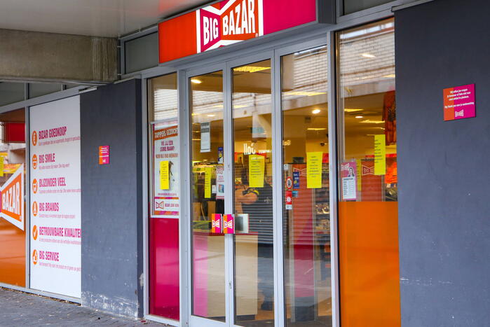 Overval op voordeelwinkel Big Bazaar