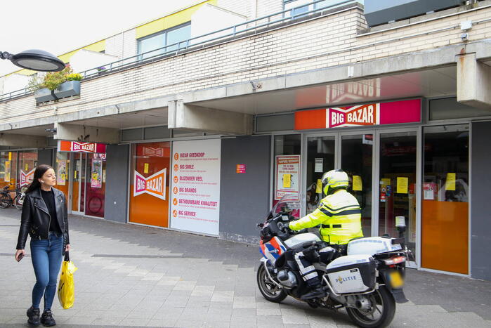 Overval op voordeelwinkel Big Bazaar