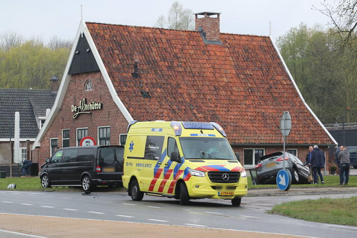 Persoon gewond bij aanrijding op kruising