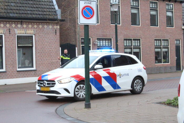 Traumahelikopter landt in woonwijk