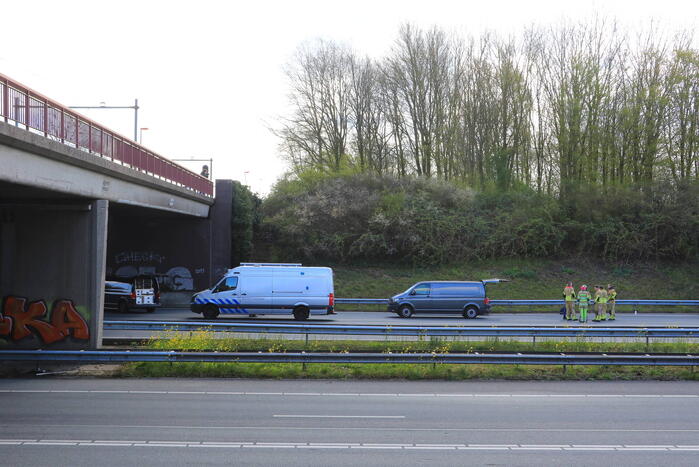 Snelweg afgesloten na politieachtervolging