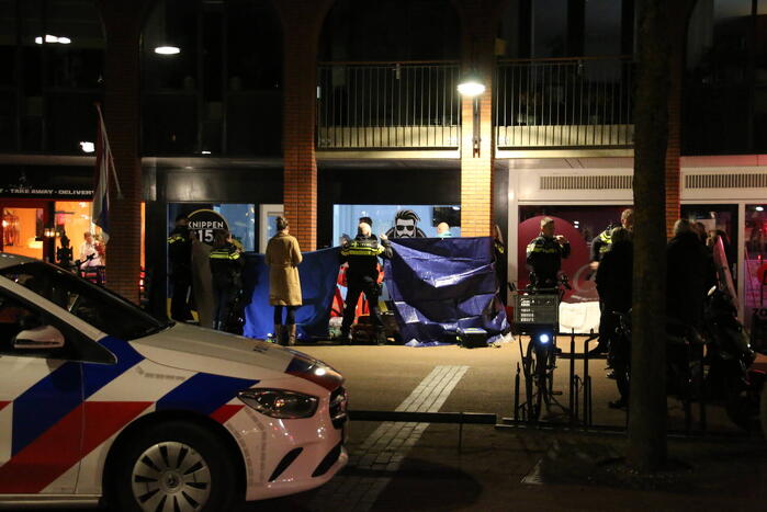 Traumahelikopter ingezet voor gewond persoon op straat