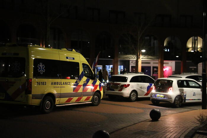 Traumahelikopter ingezet voor gewond persoon op straat