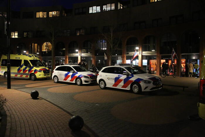 Traumahelikopter ingezet voor gewond persoon op straat