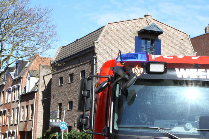 Dakpannen zorgen voor gevaarlijk situatie