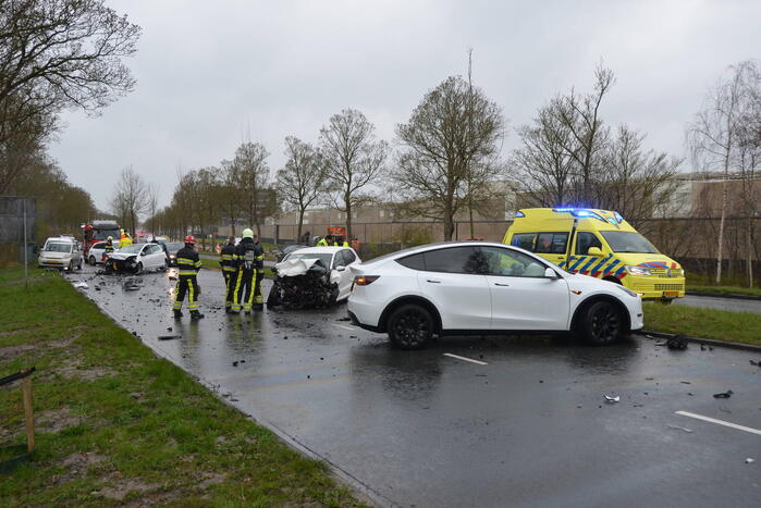 Flinke ravage na aanrijding