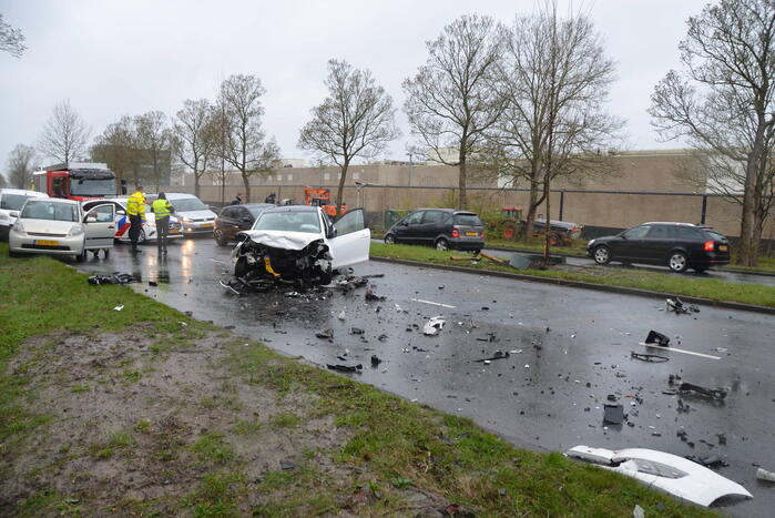 Flinke ravage na aanrijding