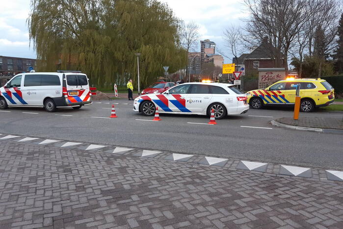 Fietser gewond bij botsing met auto