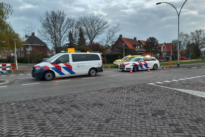 Fietser gewond bij botsing met auto